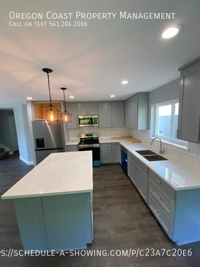Building Photo - 4245 Sequoia Loop