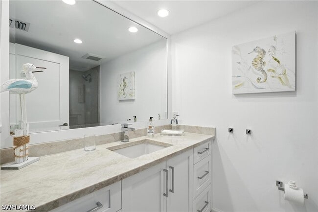 Building Photo - 9517 Gulf Shore Dr