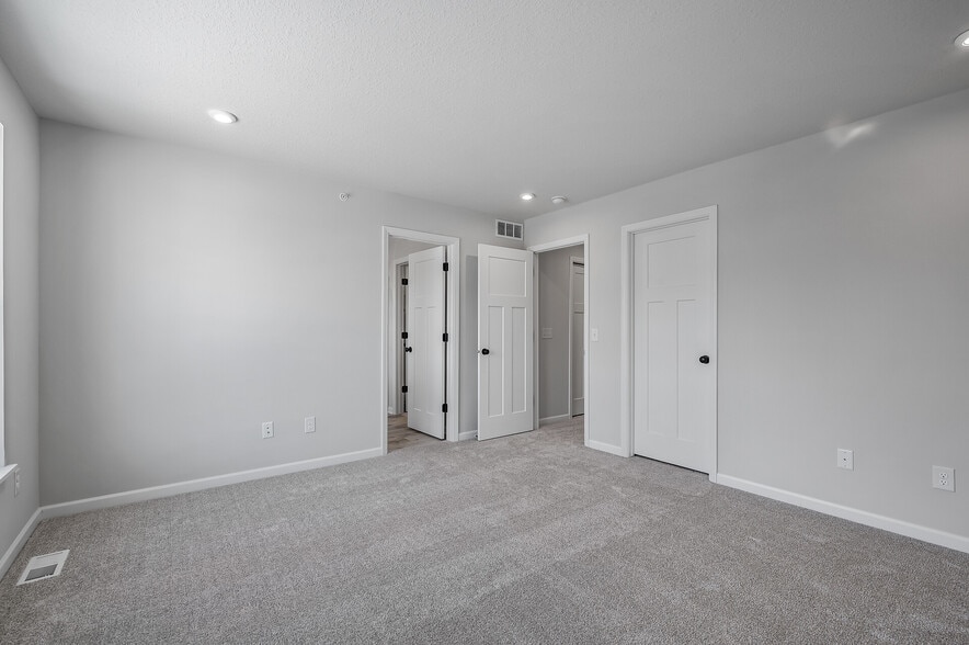 Building Photo - 6525 Jody Ave S