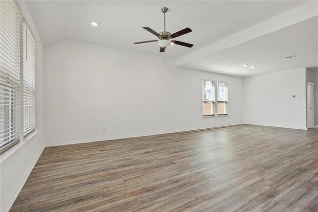 Building Photo - 613 Silent Crk Cv