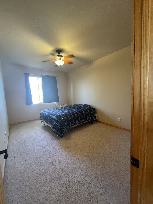 Building Photo - 6809 Chapingo Rd NE