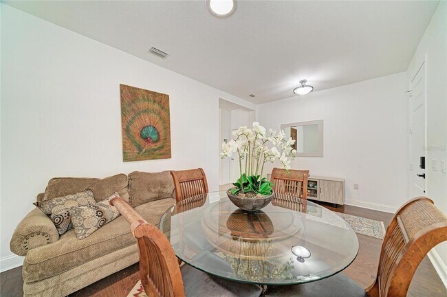 Building Photo - 4650 Woodbrook Dr