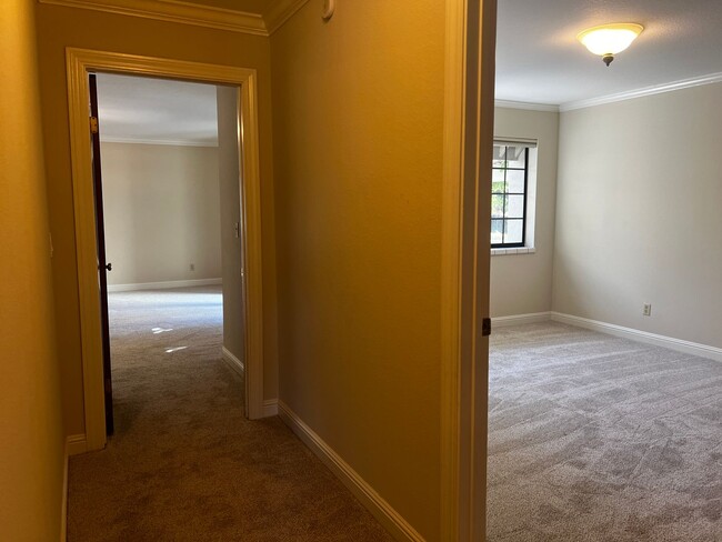 Building Photo - MORGAN HILL Expansive 6 bedroom, 4.5 bathroom home