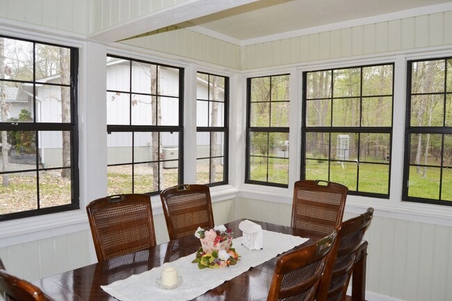 Building Photo - West Gate Area | Furnished | House