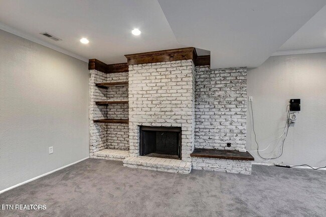 Building Photo - 7753 Cranley Rd