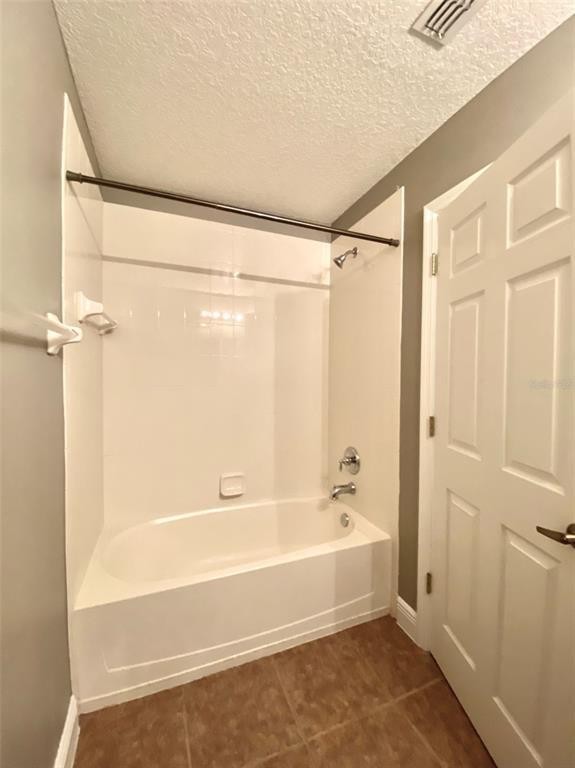 Building Photo - 4956 Luge Ln