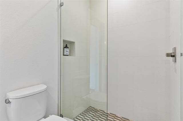 Building Photo - 4303 Roseland Ave