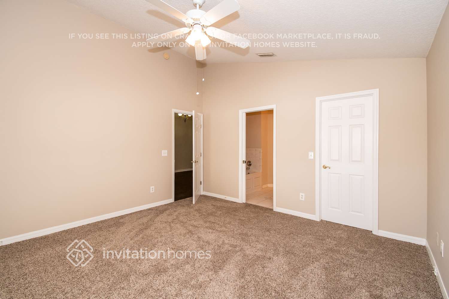 Building Photo - 404 Chamberlain Dr