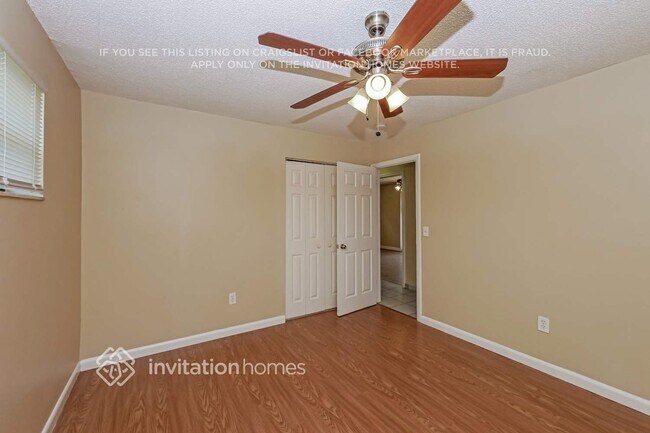 Building Photo - 5131 SW 101st Terrace