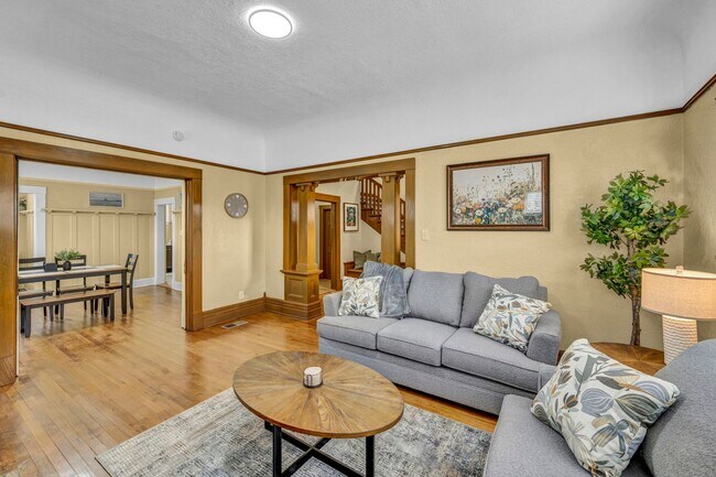 Building Photo - FULLY FURNISHED & BEAUTIFULLY REMODELED CLASSIC HOME NEAR UNR WITH UNBEATABLE I-80 ACCESS