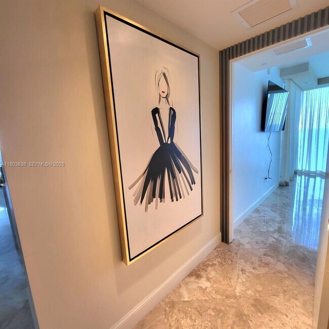 Building Photo - 1830 S Ocean Dr