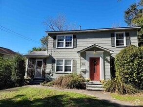 Building Photo - Charming Midtown Apartment