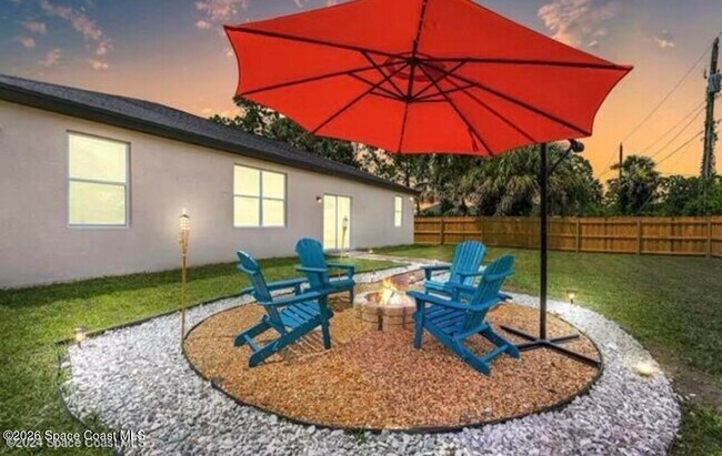 Building Photo - 463 Eldron Blvd NE