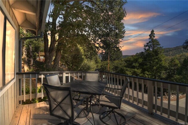 Building Photo - 198 Zermatt Dr