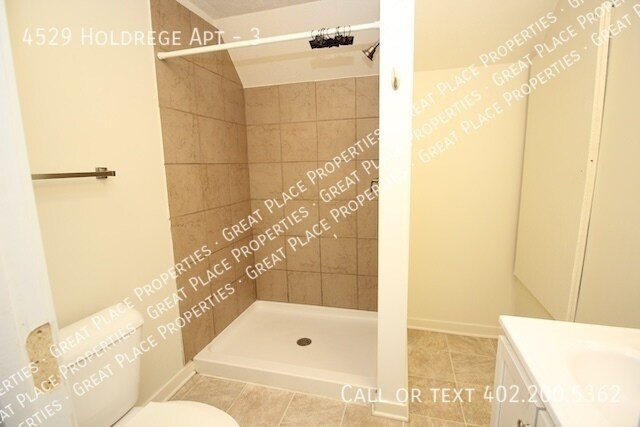 Building Photo - 4529 Holdrege St