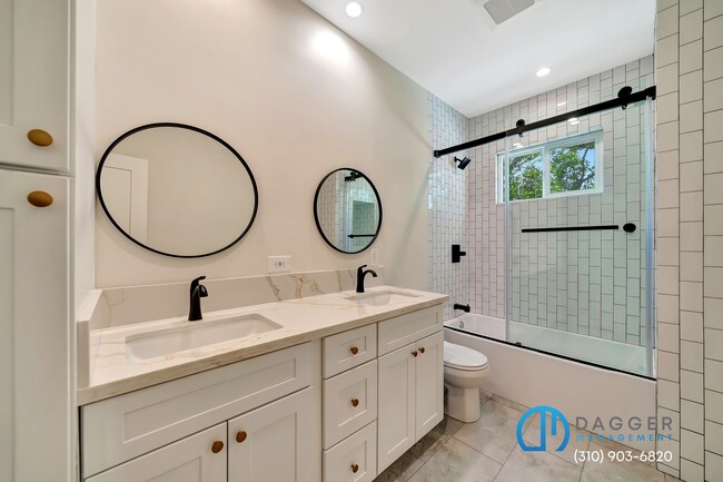 Building Photo - 2800 Winter St