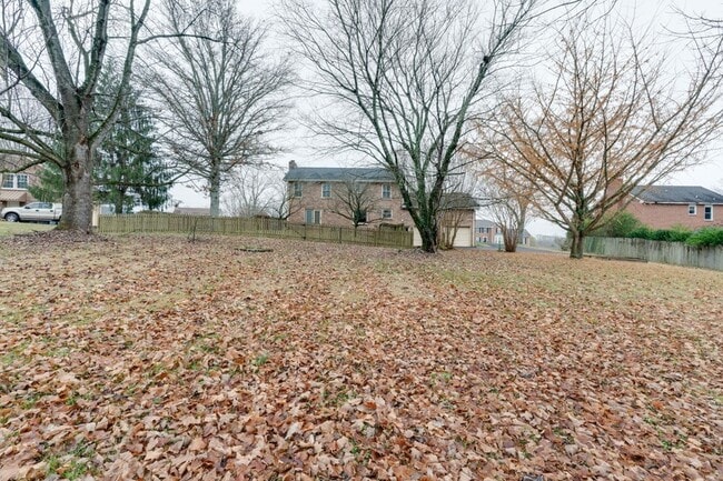 Building Photo - 103 Crosspointe Ln