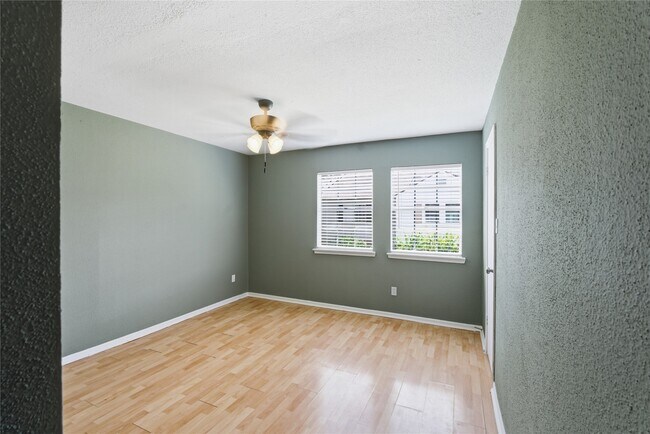 Building Photo - 8321 Nairn St