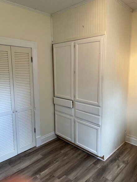 Building Photo - 1415 Pine Bluff St