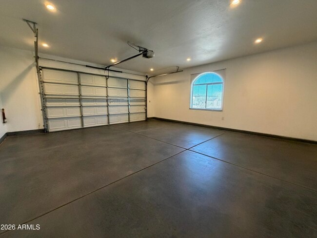 Building Photo - 12116 S 207th Dr