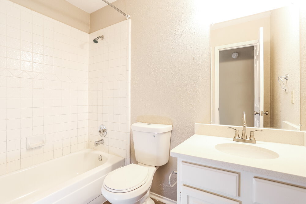 Building Photo - 101 Streamside Dr