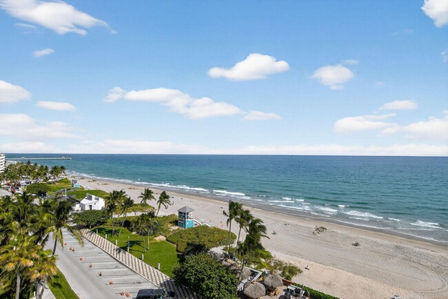 Building Photo - 800 SE 20th Ave