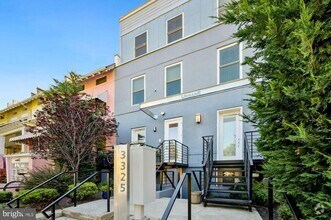 Building Photo - 3325 11th St NW