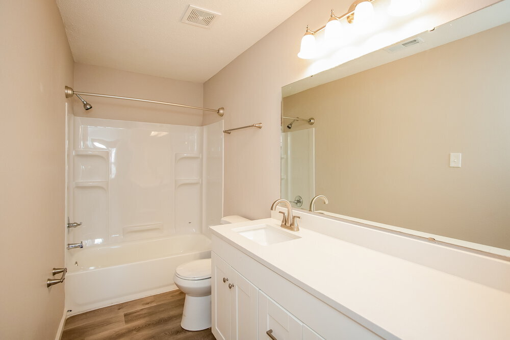 Building Photo - 6762 Kinnerton Dr