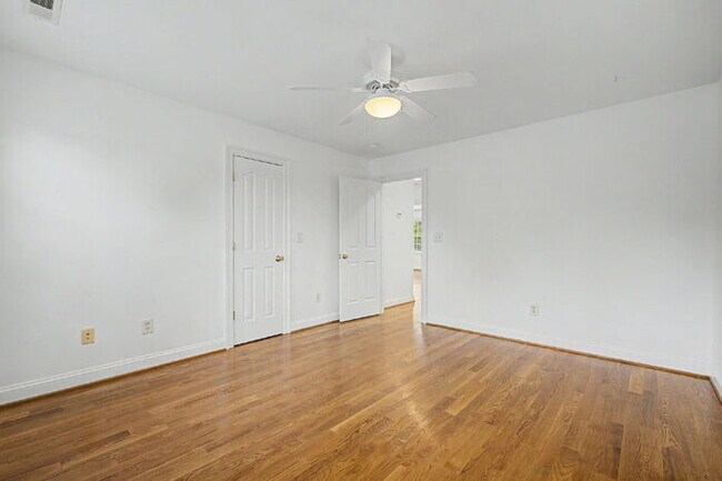 Building Photo - Luxury 5 Bedroom Home with Private Pool in Glen Allen – $4,500/mo