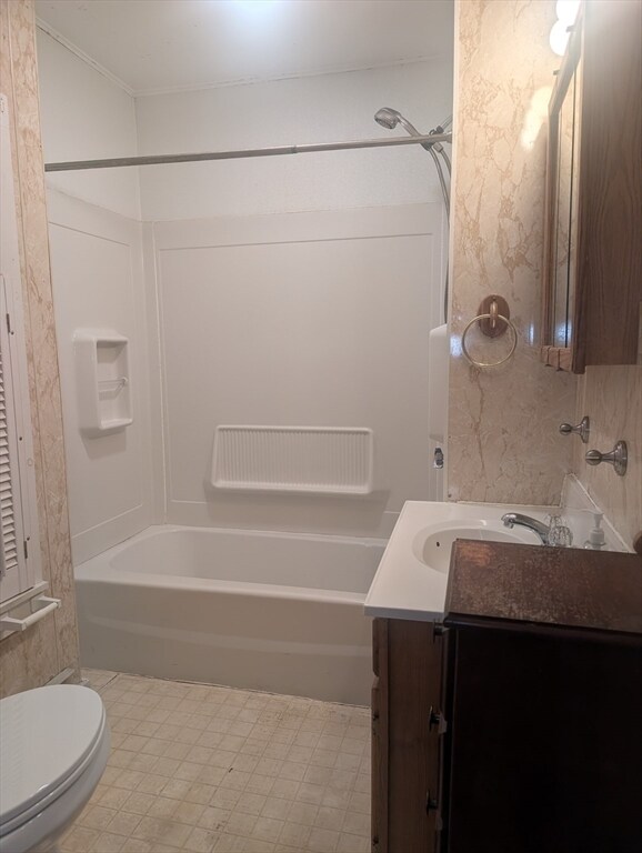 Building Photo - 137 Main St