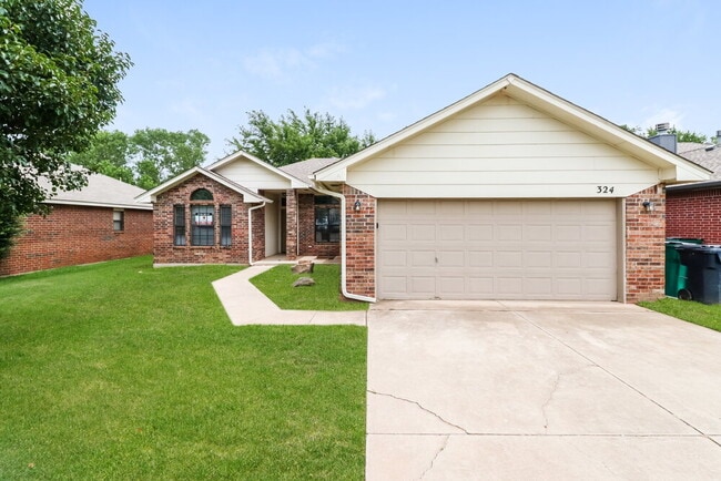 Building Photo - 324 Marrgate Dr