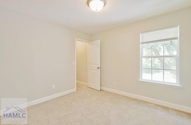 Building Photo - 172 Maggie Ln