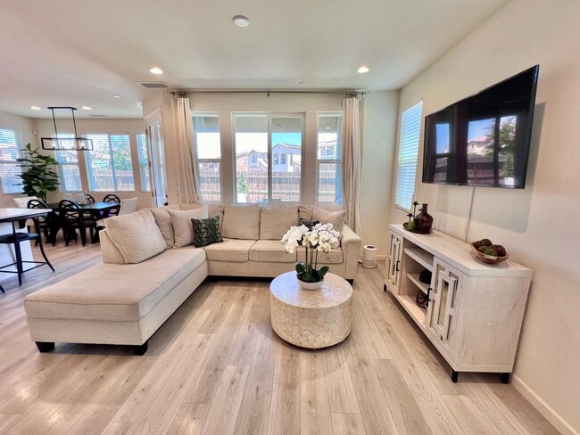 Building Photo - $2,395 Belmont & Fowler, Gated Community &...