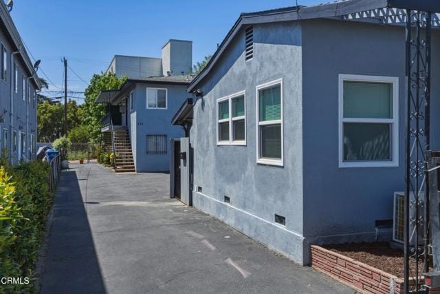 Building Photo - 250 S Ave 55