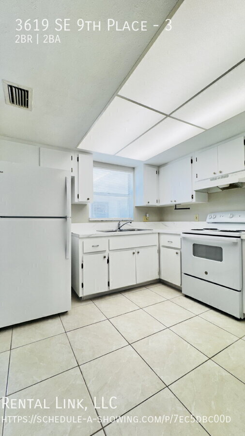 Building Photo - 3619 SE 9th Pl