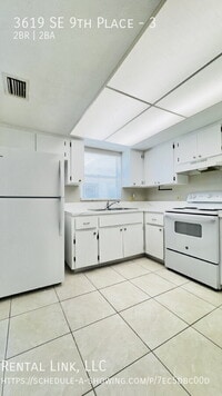 Building Photo - 3619 SE 9th Pl