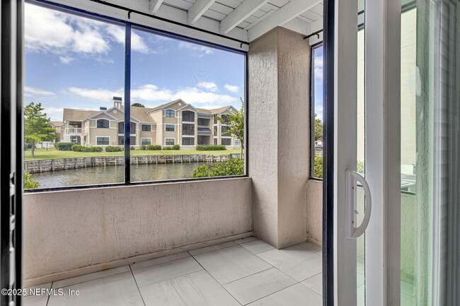 Building Photo - 700 Boardwalk Dr