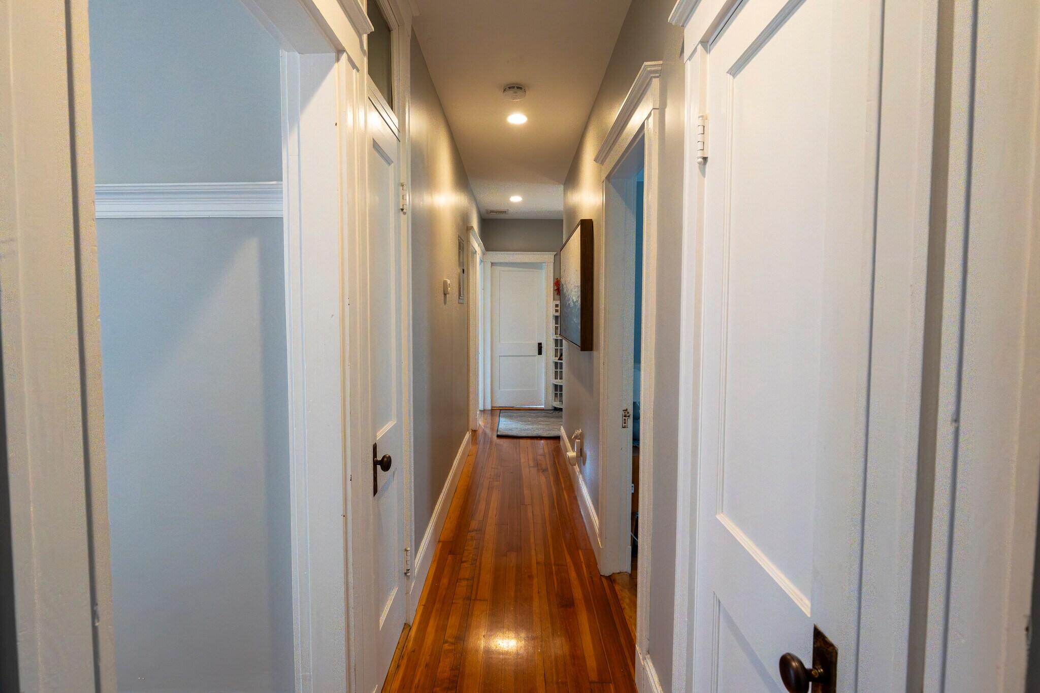 Building Photo - 15 Castleton St