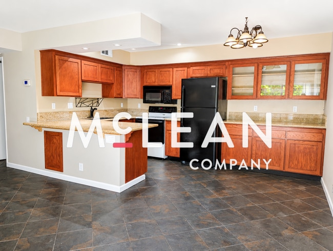 Building Photo - Available Now! 2BR Condo in Sunrise Palms