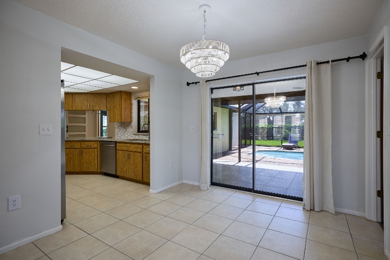 Building Photo - 1008 Pine Forest Ct