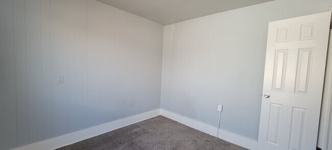 Building Photo - 408 Rudd Ave