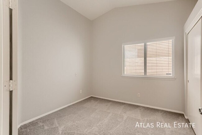 Building Photo - 1617 Rio Bravo Dr
