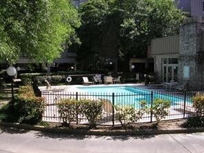 Building Photo - 2209 S Braeswood Blvd