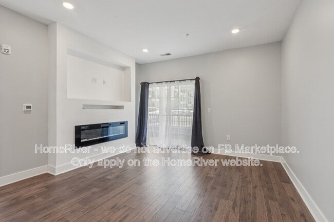 Building Photo - 517 Tavern Rd