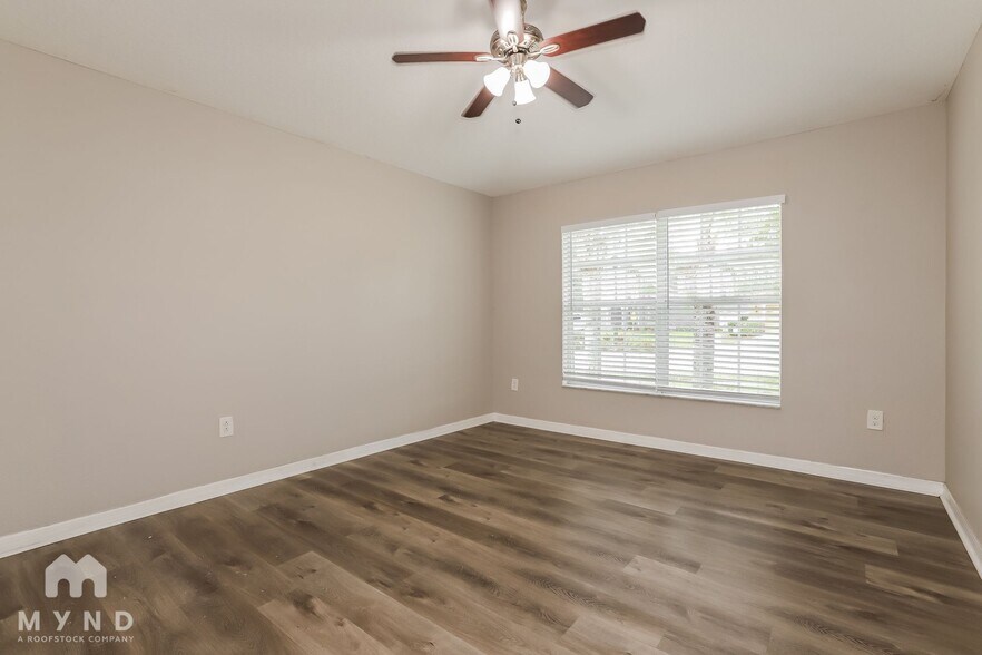 Building Photo - 12526 Cricklewood Dr