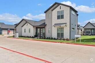 Building Photo - 1541 Spaniel Ave