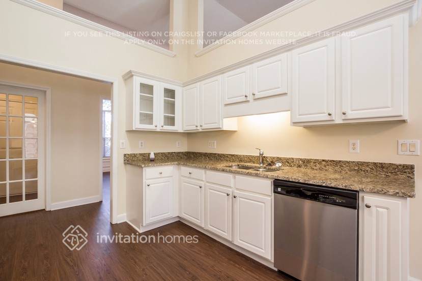 Building Photo - 2139 Galleon Way