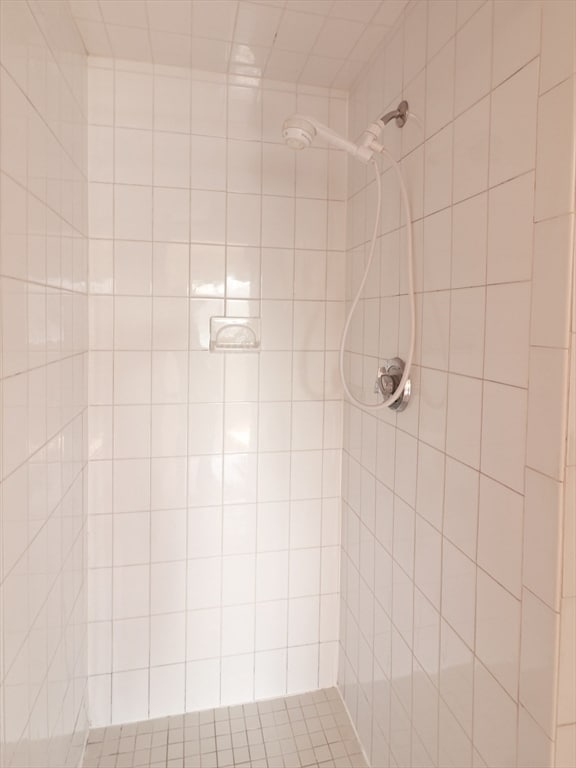 Building Photo - 1850 Beacon St