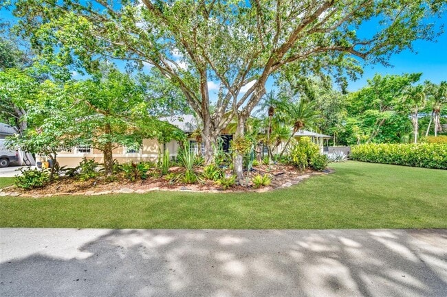 Building Photo - 26605 SW 173rd Ct