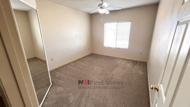 Building Photo - 1 Bedroom, 1 Bath